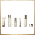 Luxus-Hautpflege-Set Anti-Aging-Reiniger Gesichtstoner-Emulsions-Cremes Augencreme Bleaching Feuchte Anti-Falten-Sets